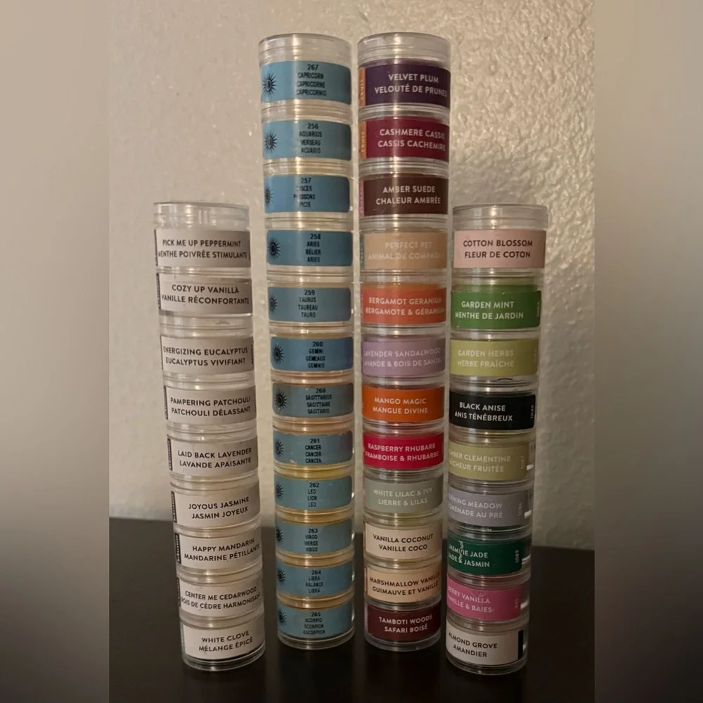 PartyLite Scent Stackers Wax Melt Sampler Bundle – 42 Fragrance Minis - Picture 2 of 5